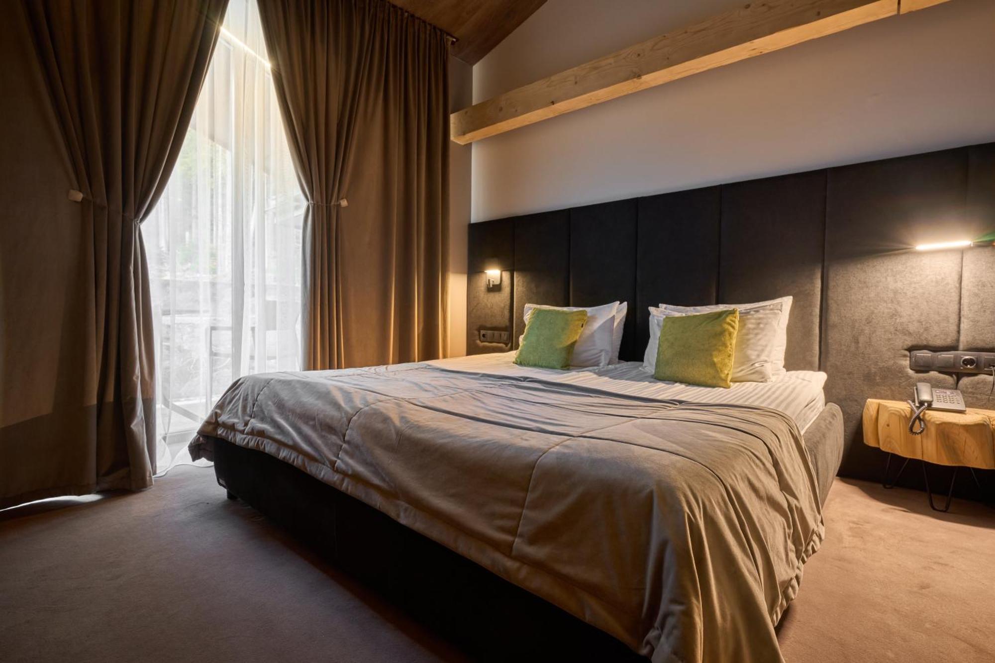 Twins Hotel & Spa Bukovel Eksteriør billede